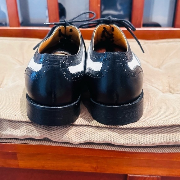 Royal Wind Black White Spectator Shoes. - Picture 14 of 15